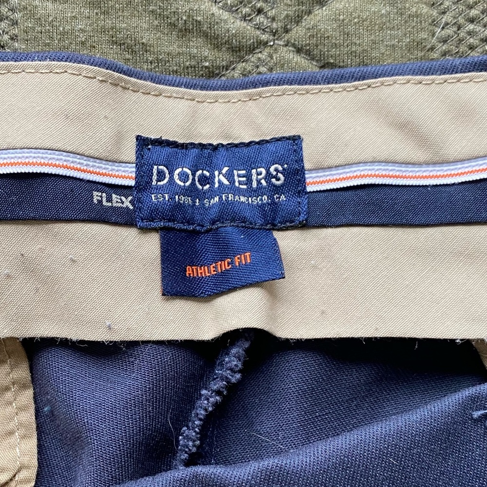 Navy Dockers Athletic fit chinos